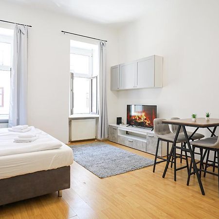 Garden-Eden Apartment Vienna Exterior photo